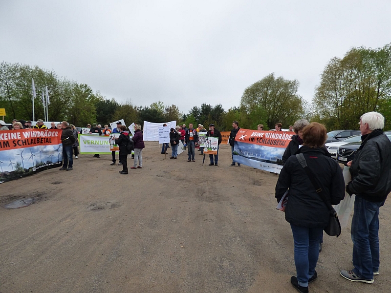 Thumbnail of 023.jpg