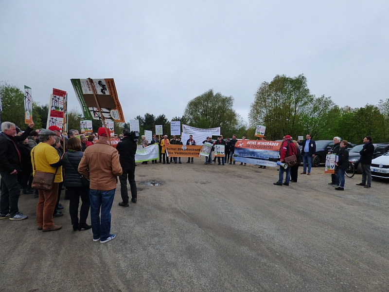 Thumbnail of 027.jpg