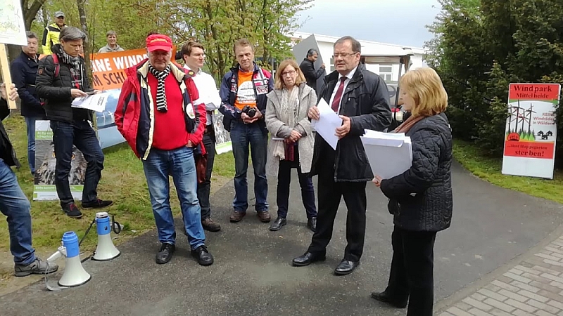 Thumbnail of VID_20170505_113613.jpg